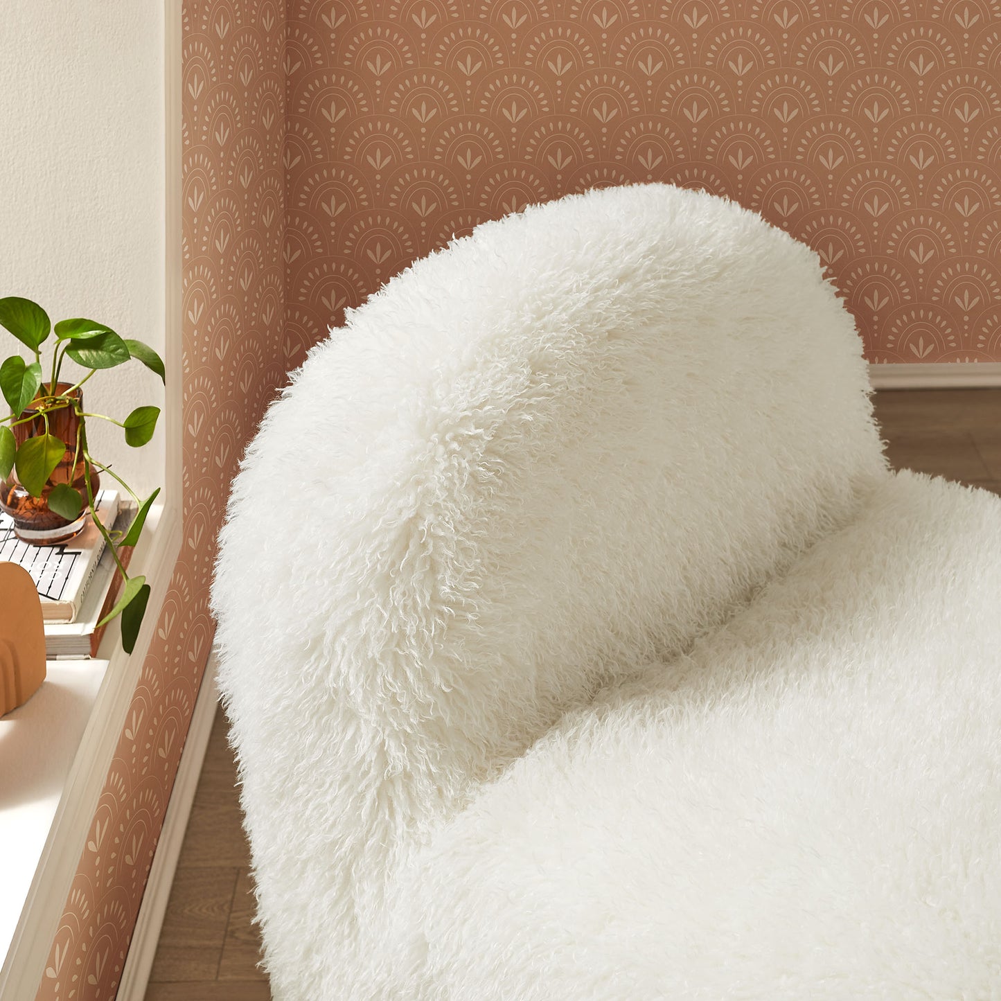 Comillas Faux Fur Accent Chair in White