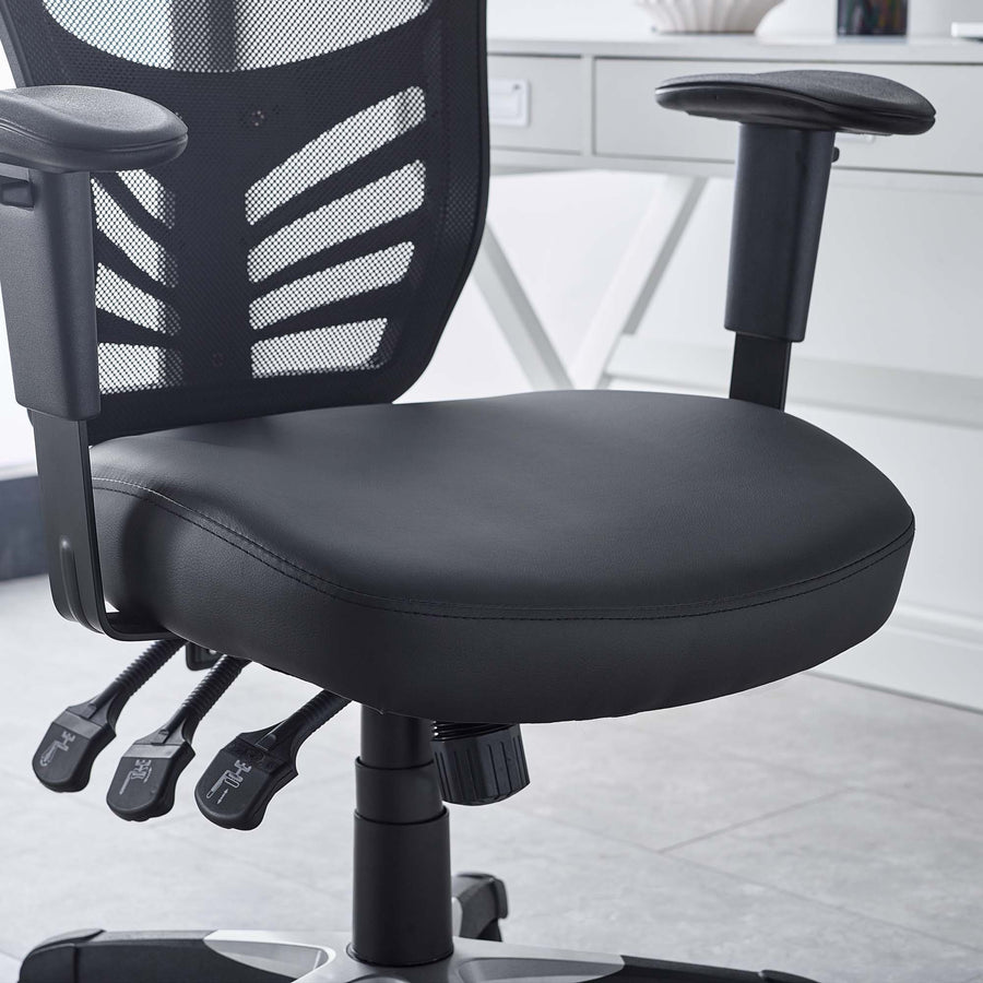 Raffia Vinyl Office Chair in Black