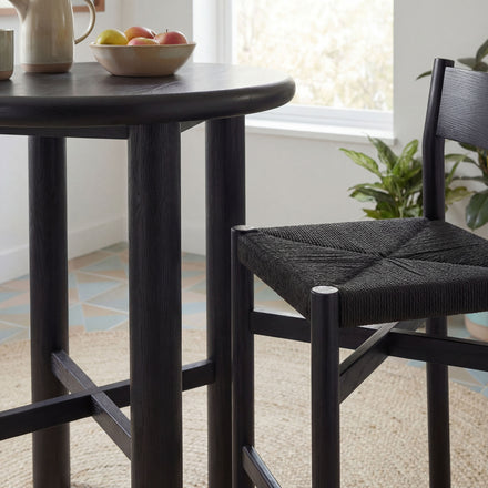 Alvia 3-Piece Round Oak Wood Bar Table With Bar Stools Set in Black