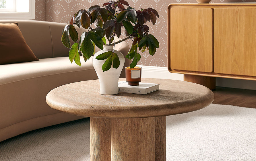 Godello 31 Inch Round Indoor and Outdoor Patio Coffee Table in Oak