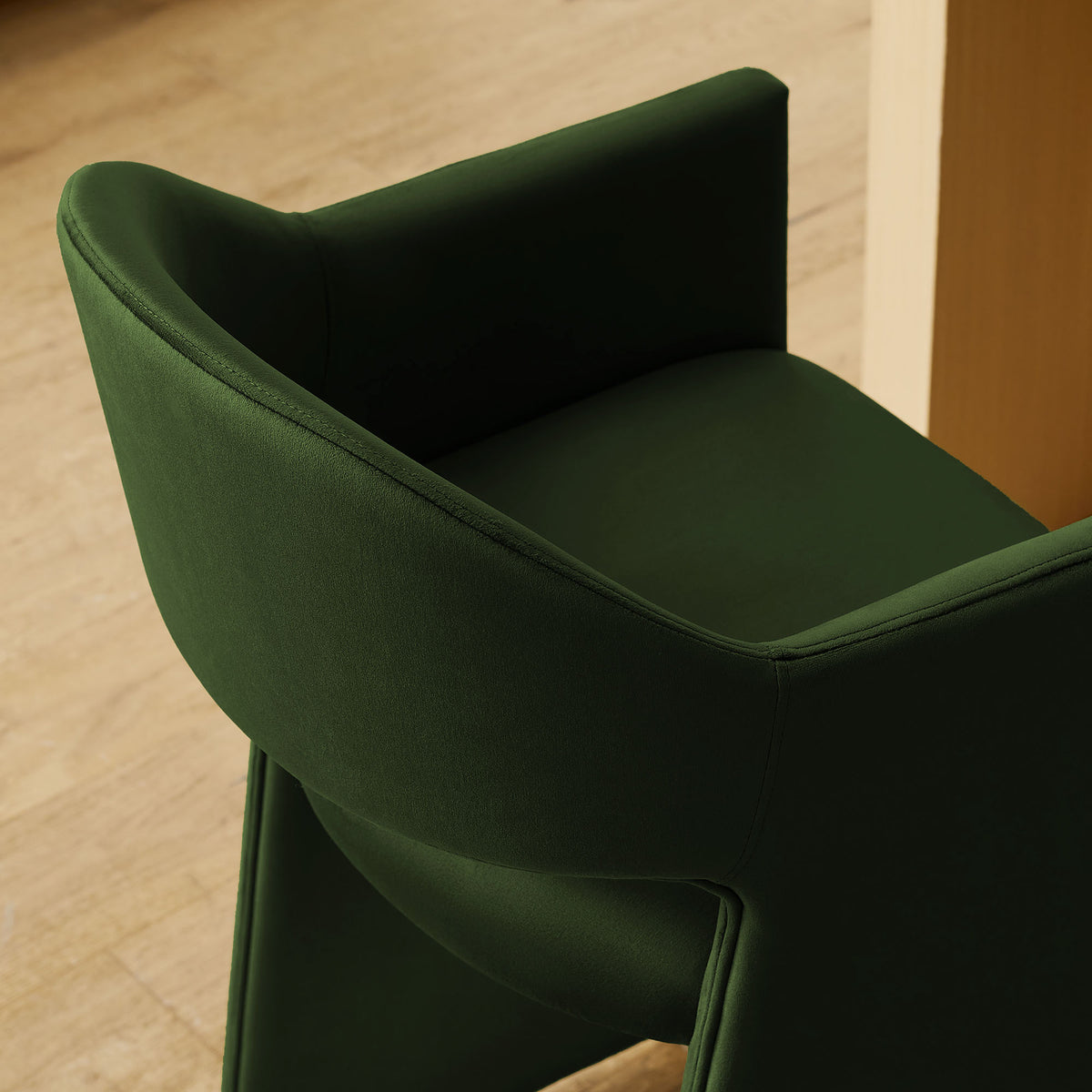 Quartz 37 Inch Performance Velvet Counter Stool in Moss Green
