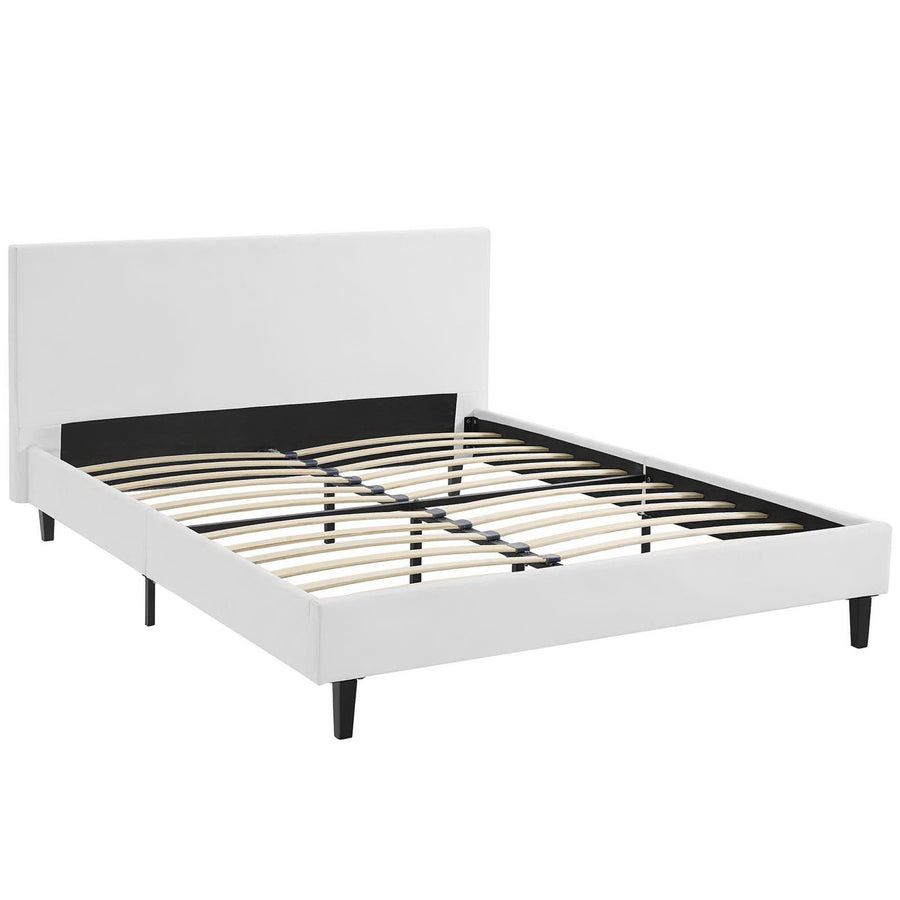 Retreat Full Bed in White