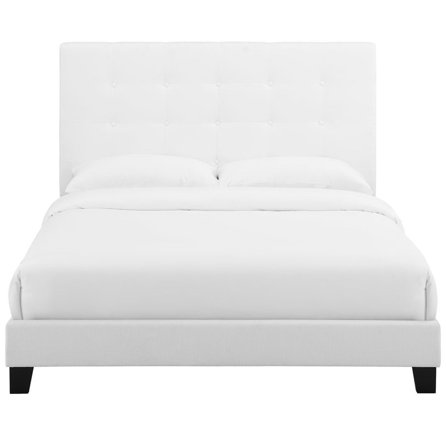 Niall Tufted Button Upholstered Fabric Queen Platform Bed in White