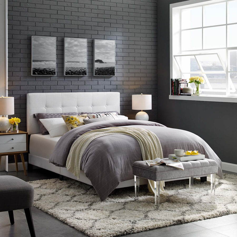 Cottage Upholstered Fabric Queen Bed in White