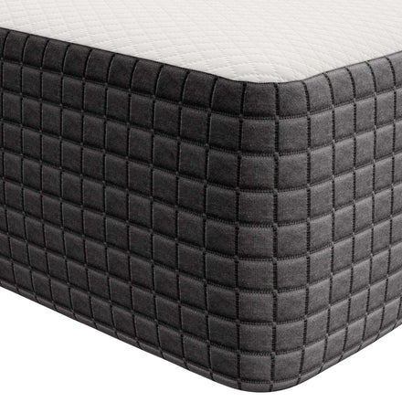 Aveline 10" California King Mattress in White