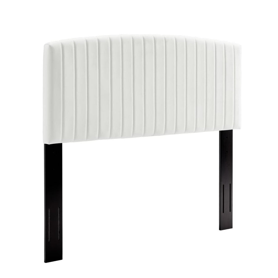 Villa Tapered Wood Leg Performance Velvet Queen Platform Bed in White