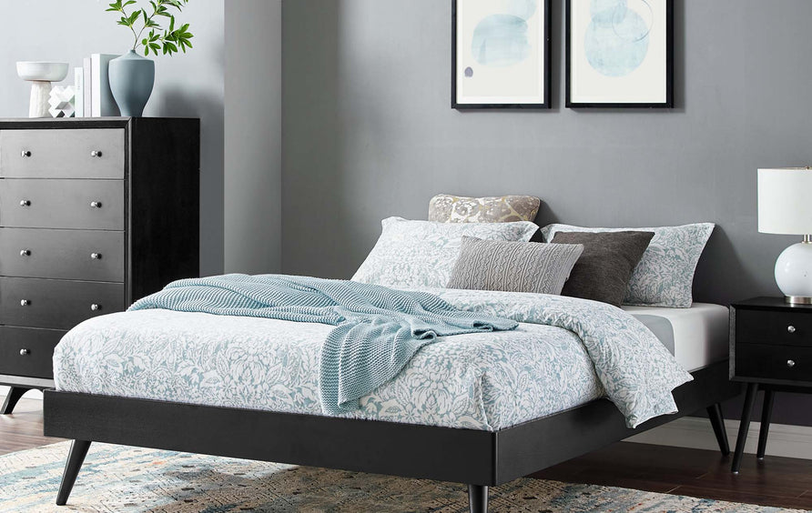 Spindle Wood Full Platform Bed Frame in Black