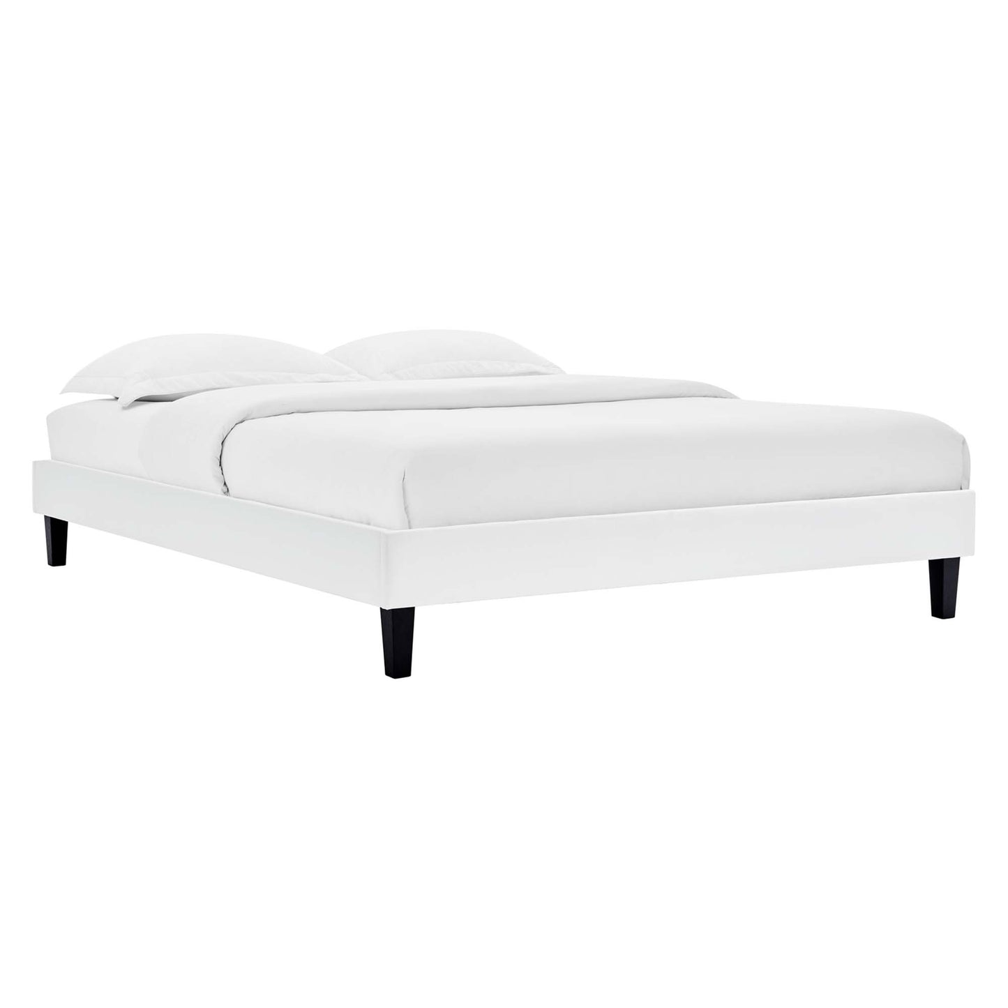 Tartan Tapered Wood Leg Performance Velvet Queen Platform Bed in White
