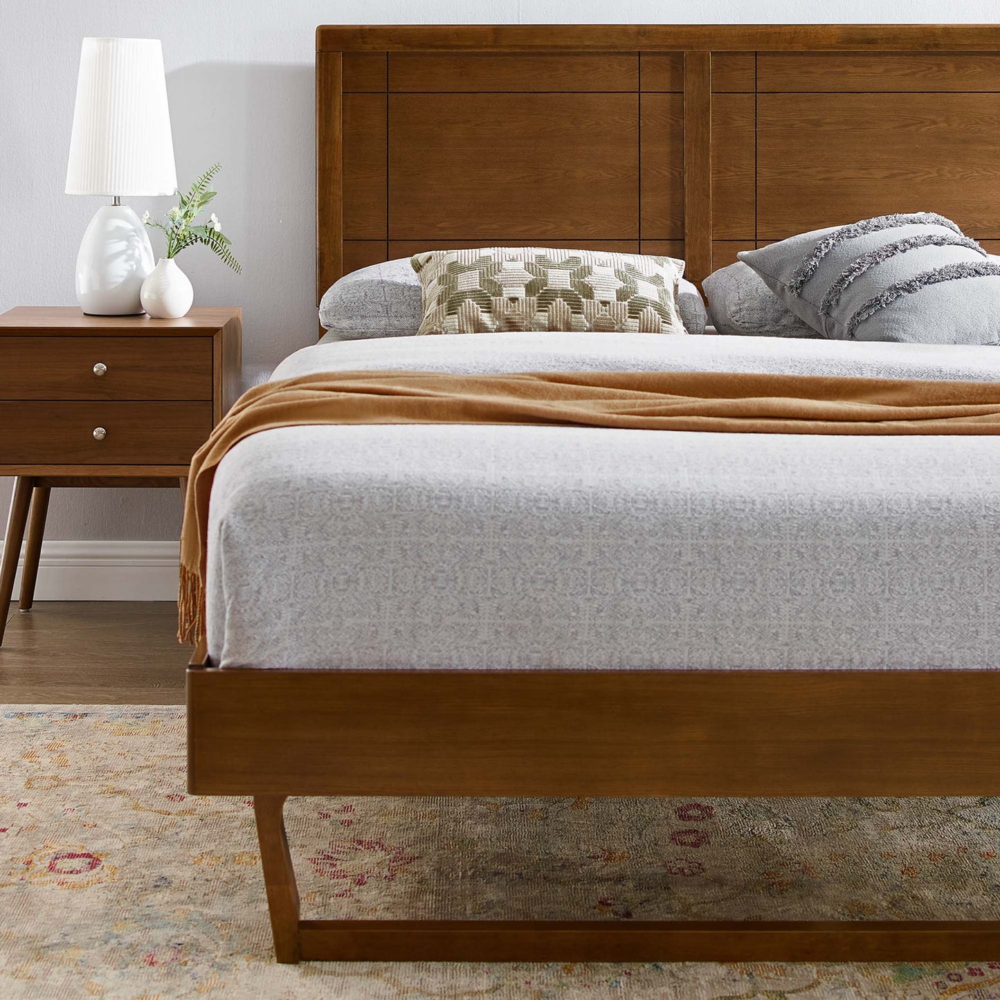 Rattan Wood Queen Platform Bed With Angular Frame in Walnut