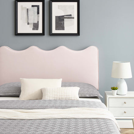 Current Performance Velvet Queen Platform Bed in Pink