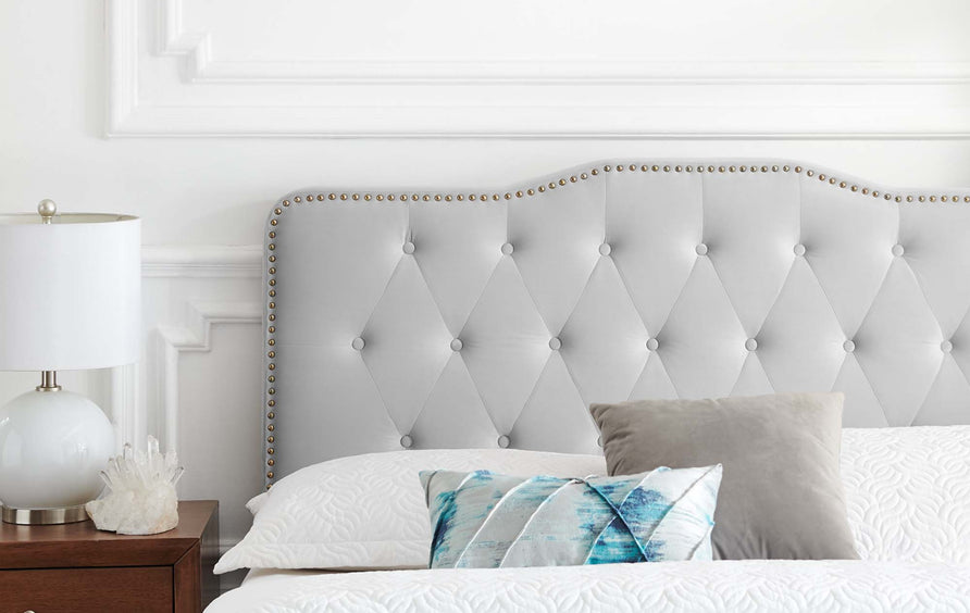 Reese Tufted Performance Velvet King Platform Bed in Light Gray