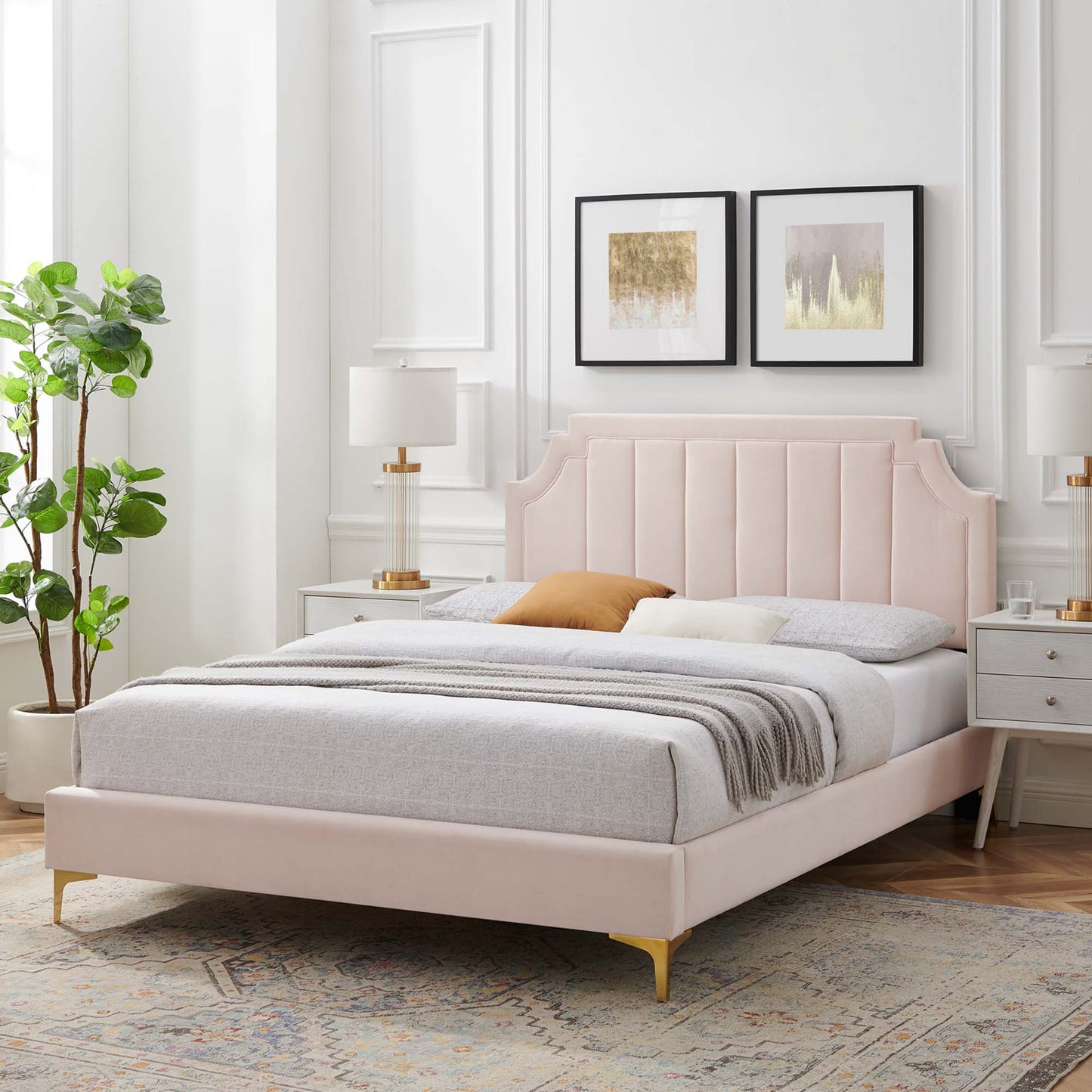 Cypress Performance Velvet Full Platform Bed in Pink