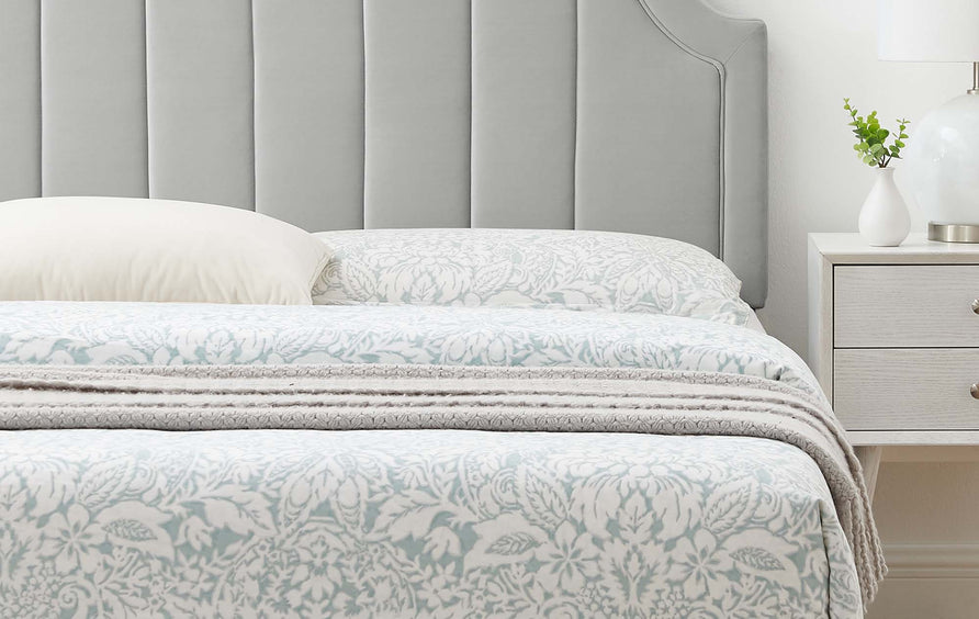 Cypress Performance Velvet Full Platform Bed in Light Gray