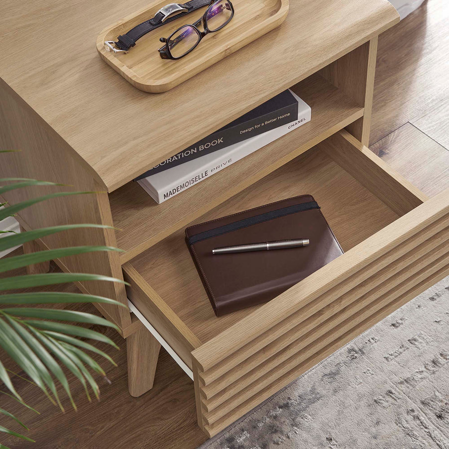 Vera Nightstand in Oak