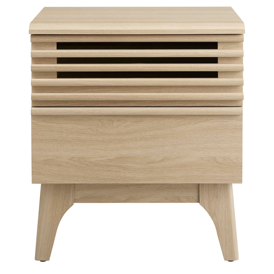Vera Nightstand in Oak