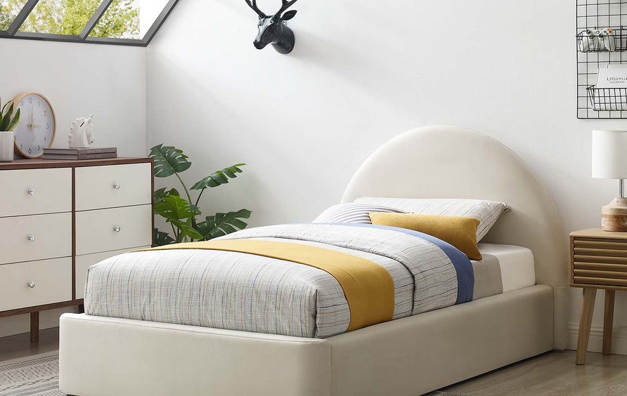Quinn Performance Velvet Arched Round Twin Platform Bed in Alabaster