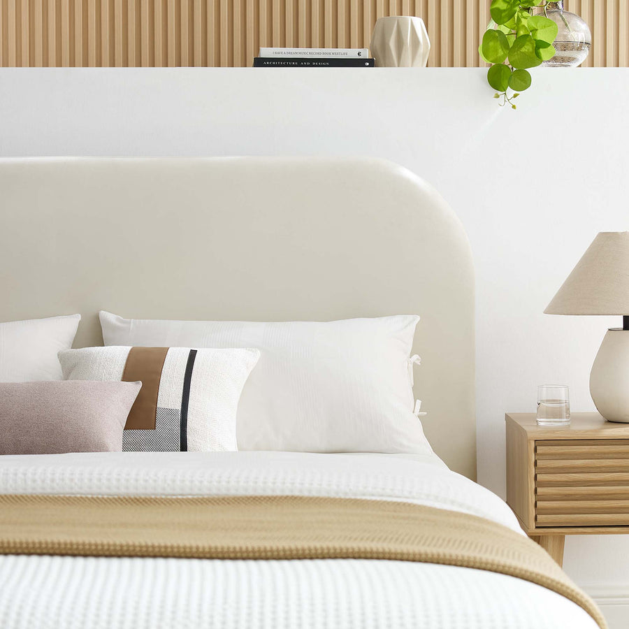 Twill Performance Velvet Curved Queen Platform Bed in Alabaster