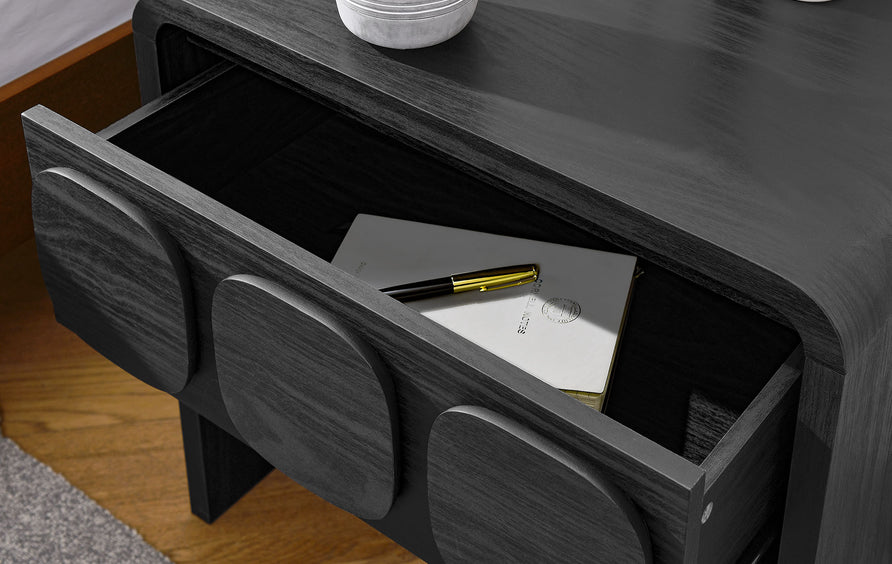 Baga 1-Drawer Nightstand in Black