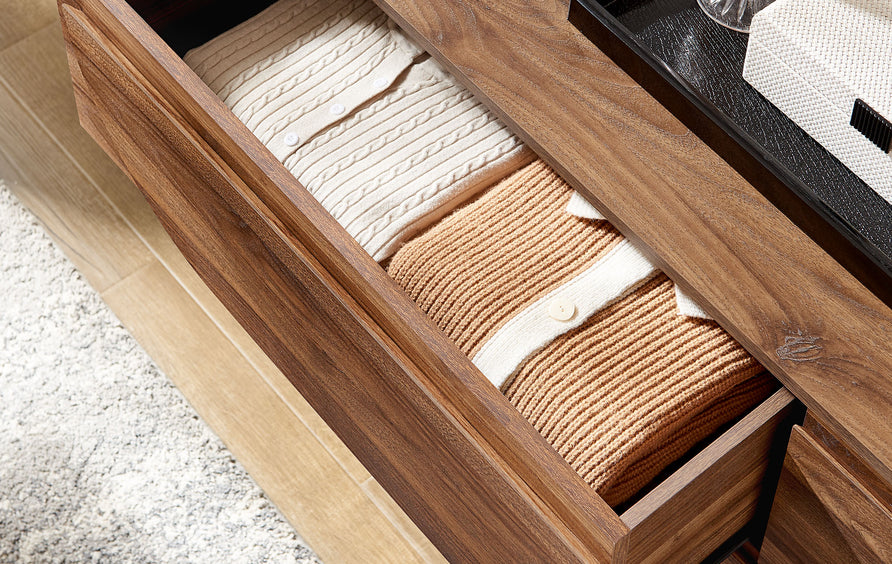 Sedge 6-Drawer Dresser in Walnut