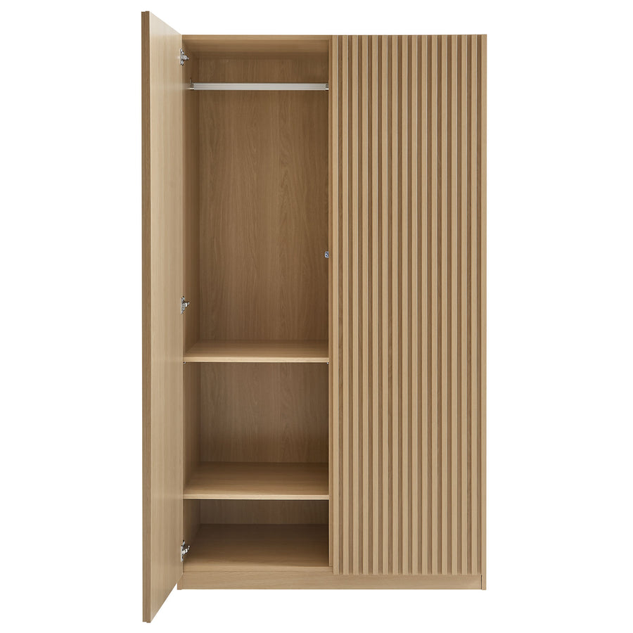 Vera 2-Door Wardrobe Closet in Oak