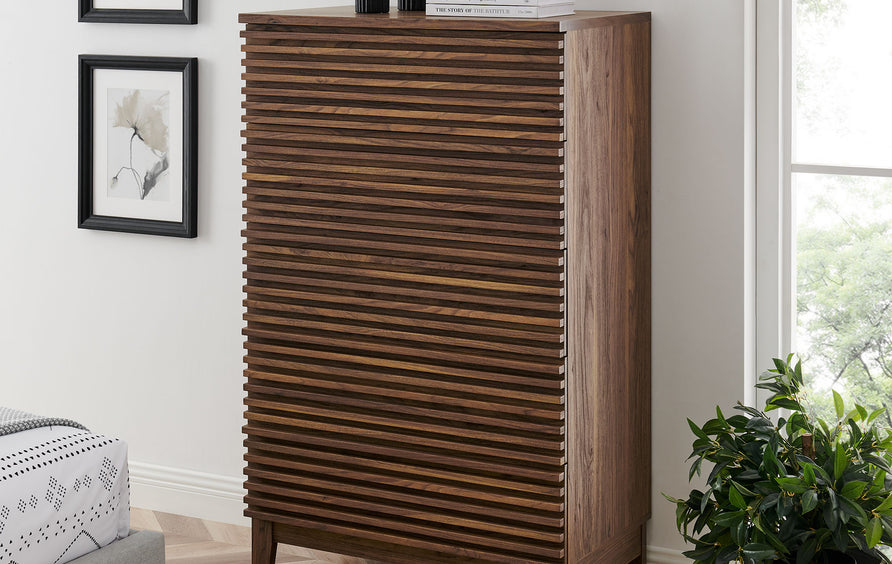 Vera 5-Drawer Chest in Walnut