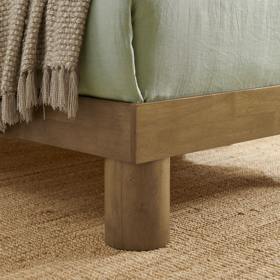 Argyle Wood Twin Platform Bed in French Oak