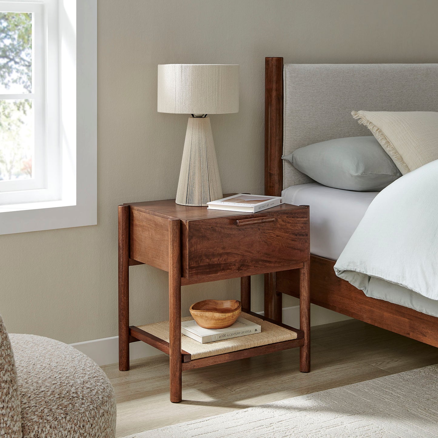 Oswin 1-Drawer Wood Nightstand by Furniture For America