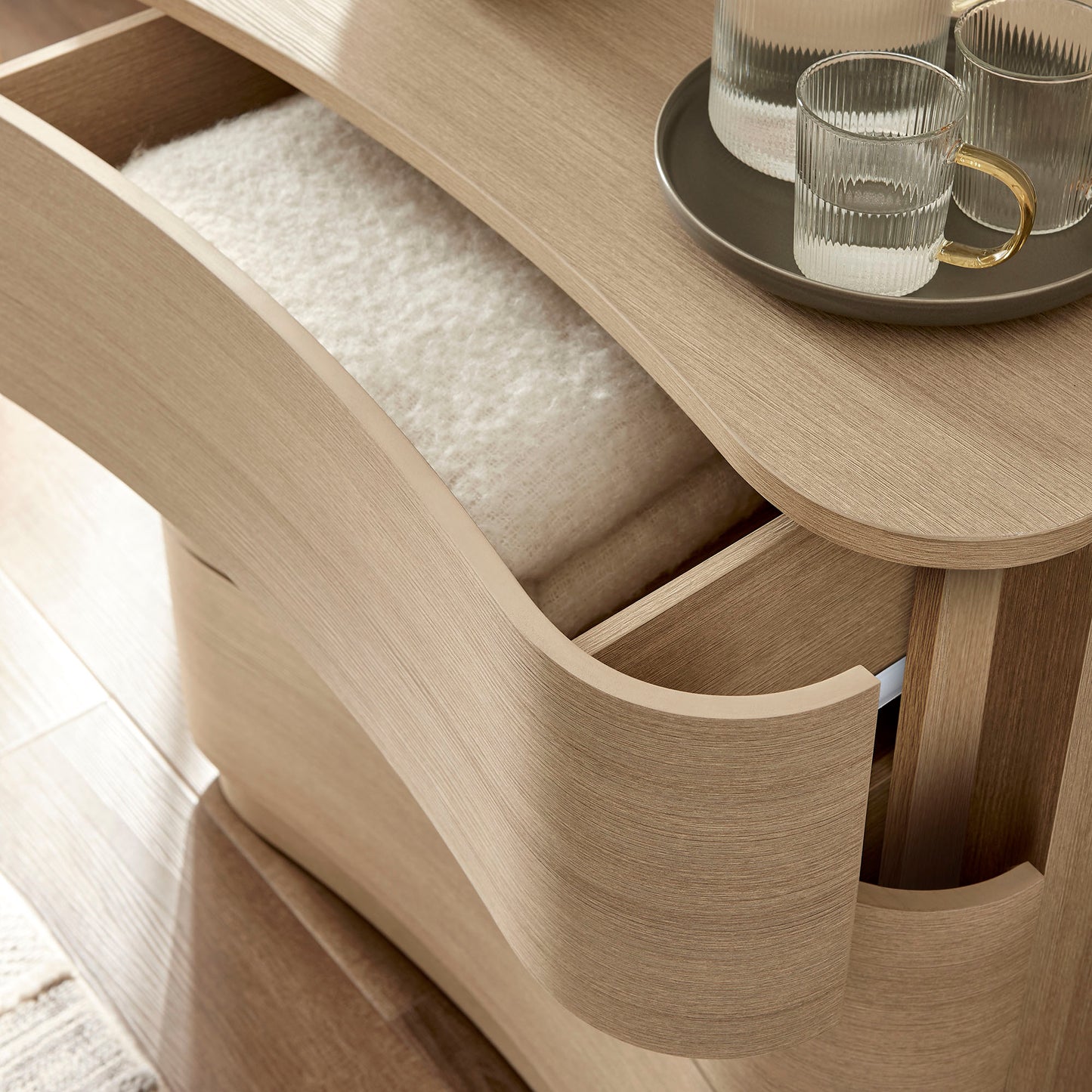 Mosaic 3-Drawer Curved Compact Dresser in Brushed Light Oak