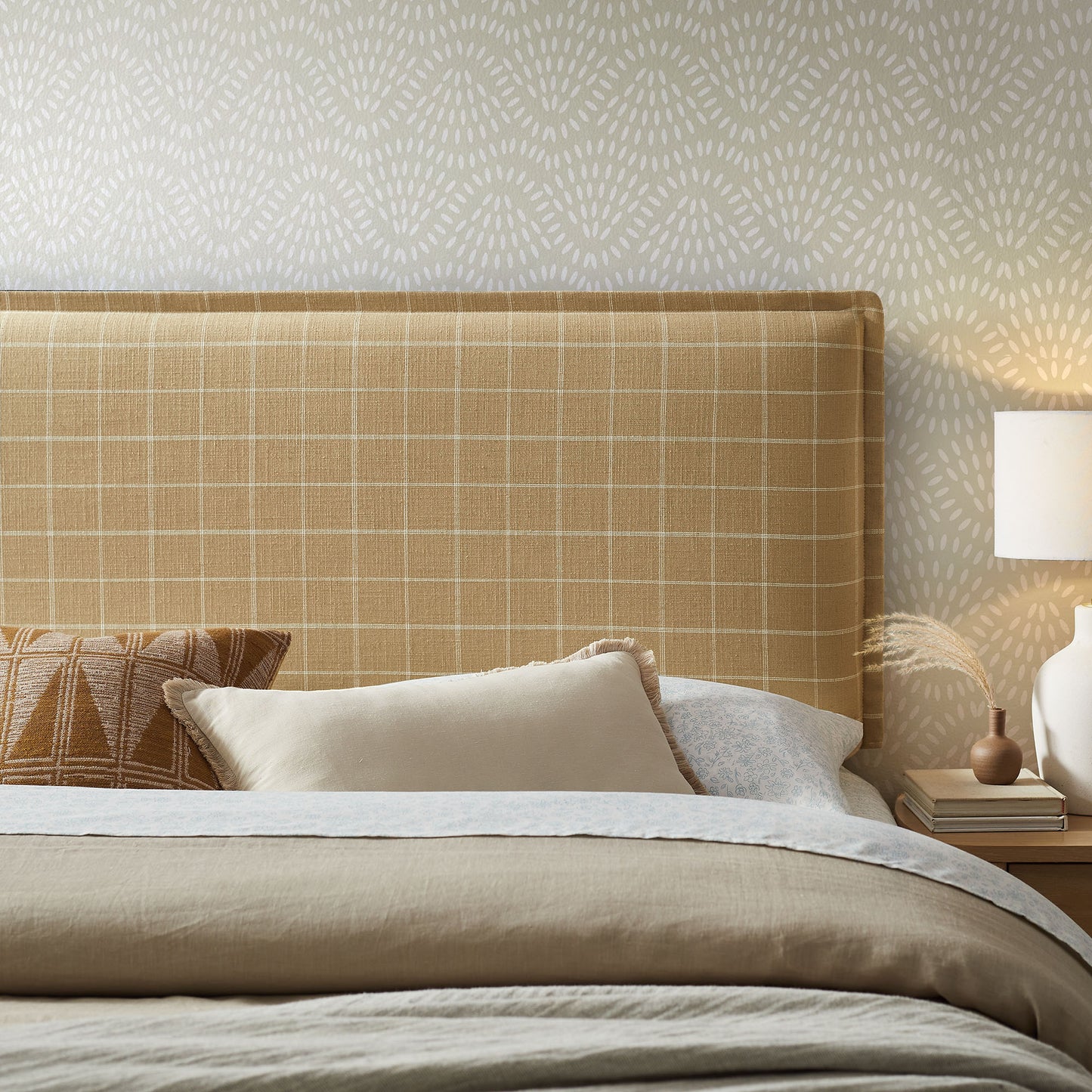 Slate Checkered Linen Blend Full Size Headboard in Hemp Windowpane Check