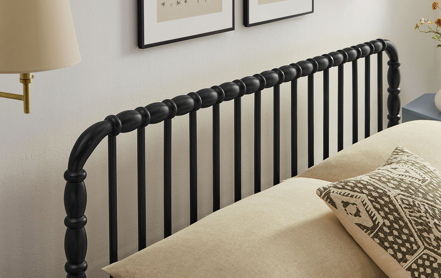 Nook Full Size Wood Spindle Bed Frame in Black