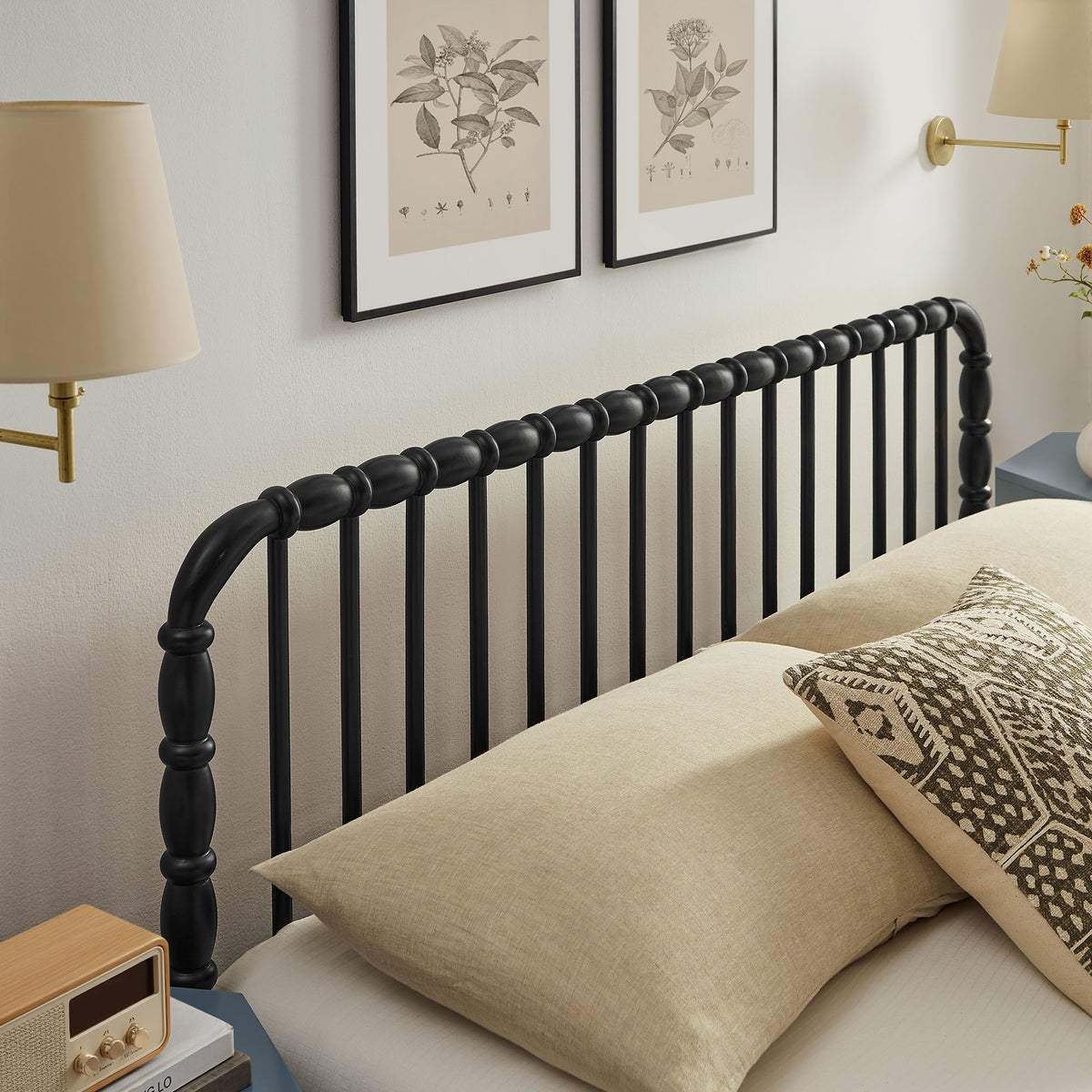 Arlette Full Size Wood Spindle Bed Frame in Black